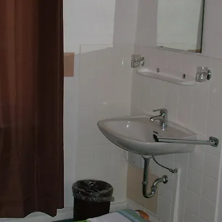 Bürgerstube Hotel *